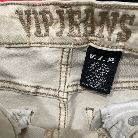 VIP JEANS - Picture 2 of 7